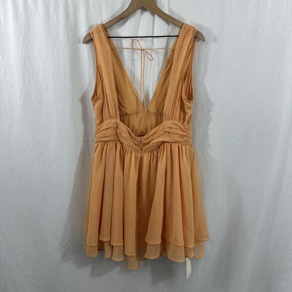 Abercrombie & Fitch Peach Mini Dress - Picture 2 of 16